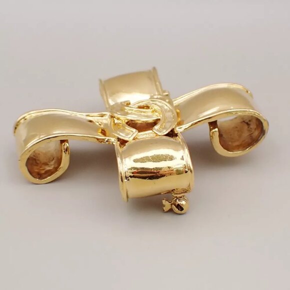 CHANEL CC Logo Cross Pin Brooch 94P Gold France Vintage - Picture 3 of 6